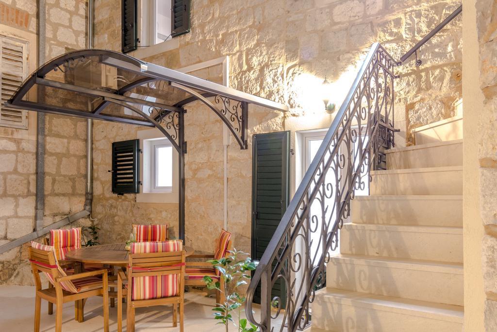 Apartments And Rooms Villa Erede Split Exterior foto